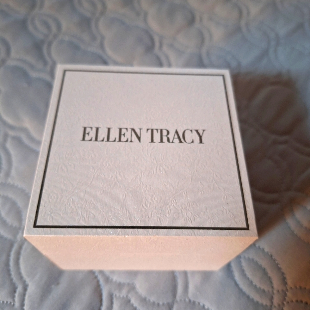 Ellen Tracy Watch - Picture 4 of 5